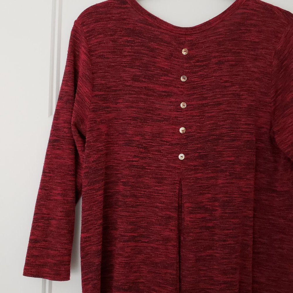 The Limited Live Love Lead Athleisure Tunic Top